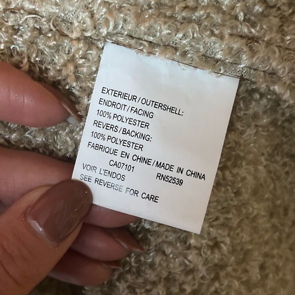 ✨SALE✨ HILARY RADLEY | Faux Fur Coat - Picture 6 of 11